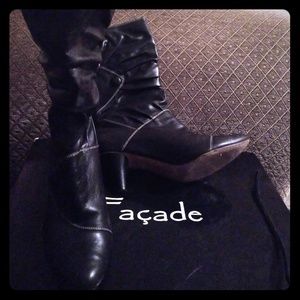 Facade Devon boots 6.5 M